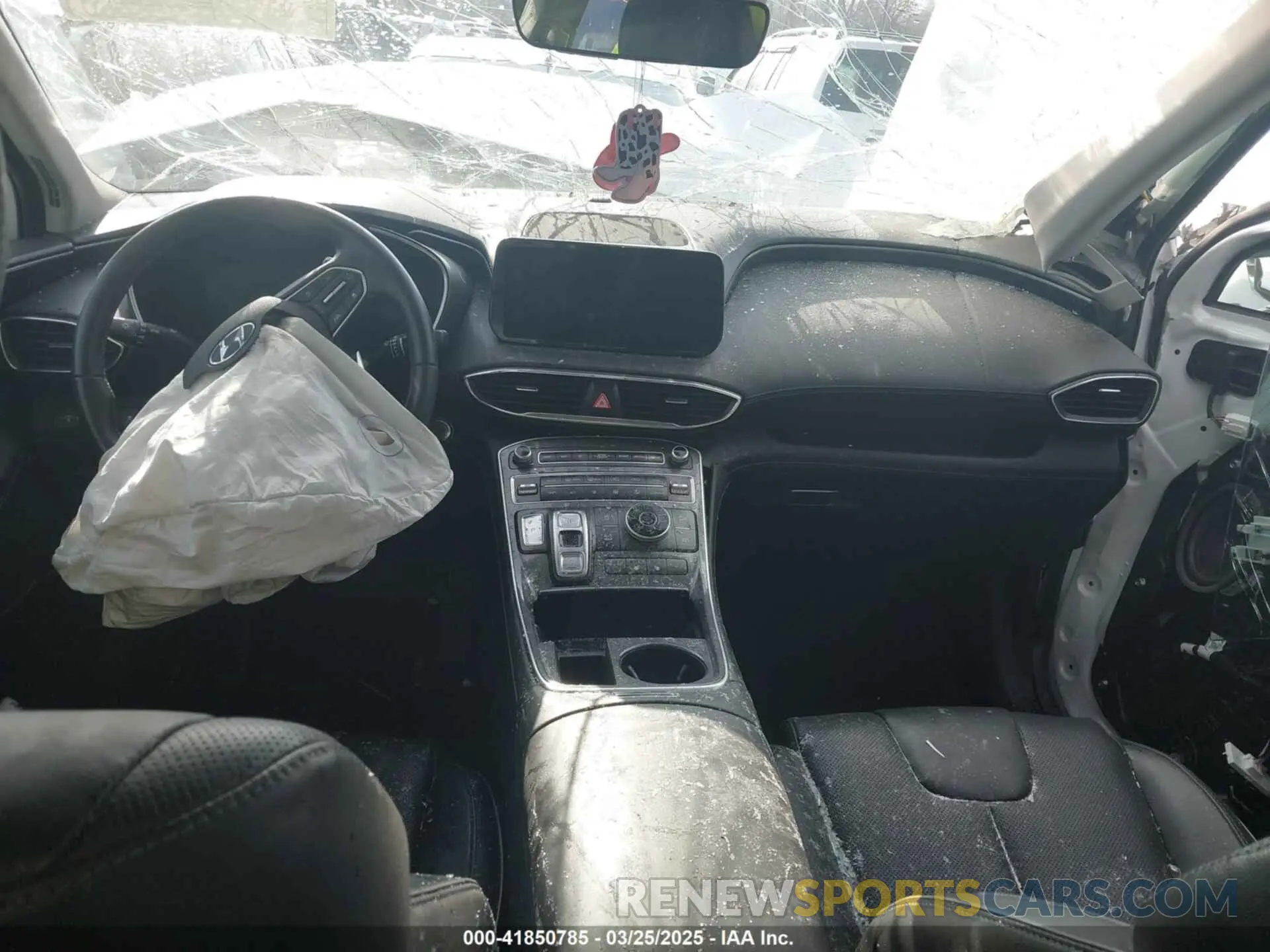 5 Photograph of a damaged car 5NMS3DAJ8MH323717 HYUNDAI SANTA FE 2021