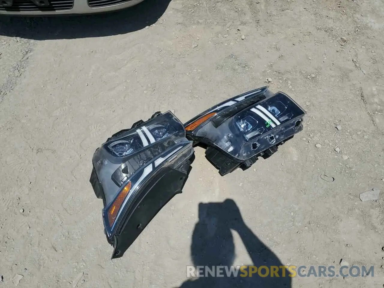 13 Photograph of a damaged car 5NMS44AL2MH362334 HYUNDAI SANTA FE 2021