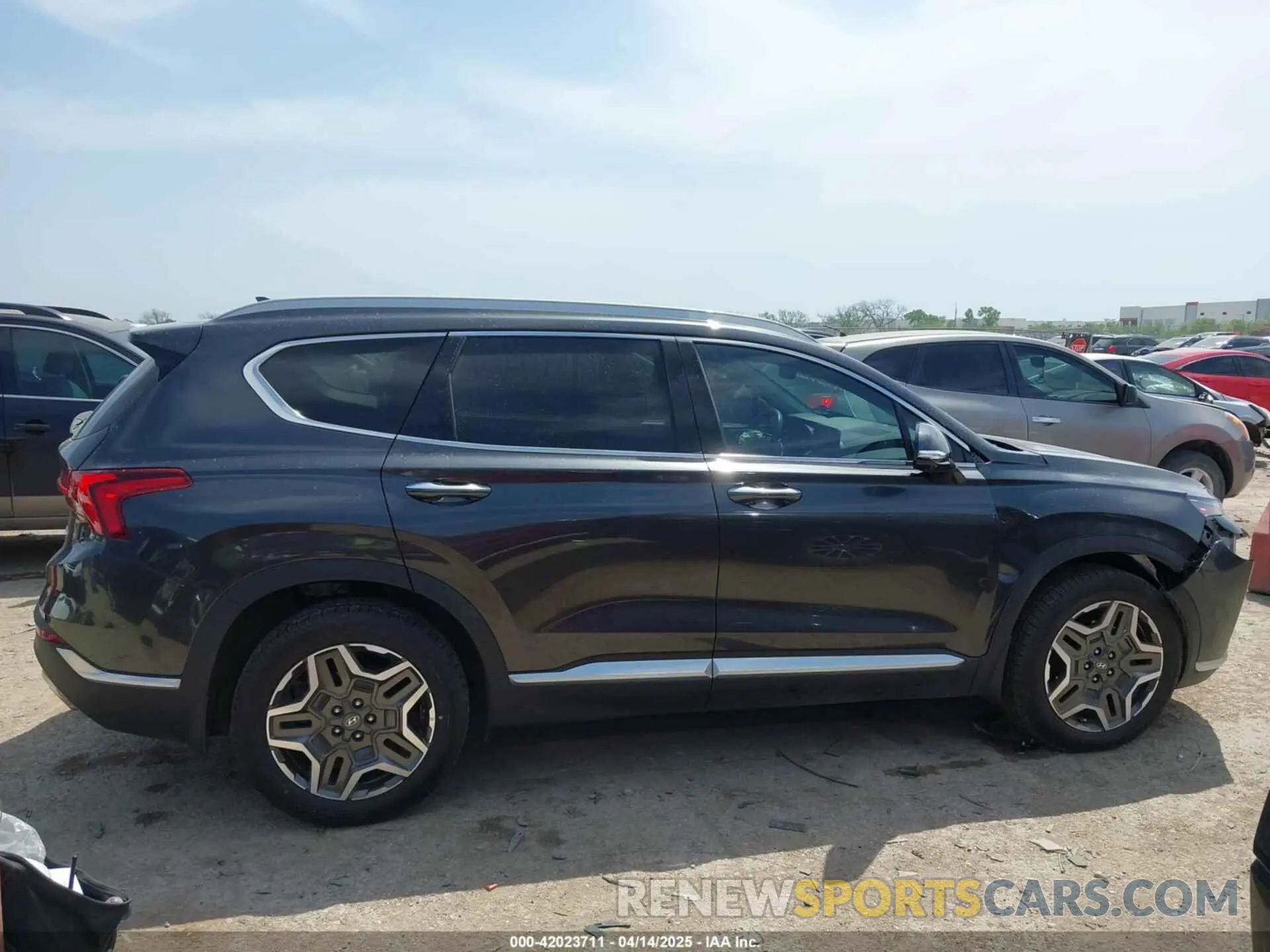 13 Photograph of a damaged car 5NMS44AL4MH328217 HYUNDAI SANTA FE 2021