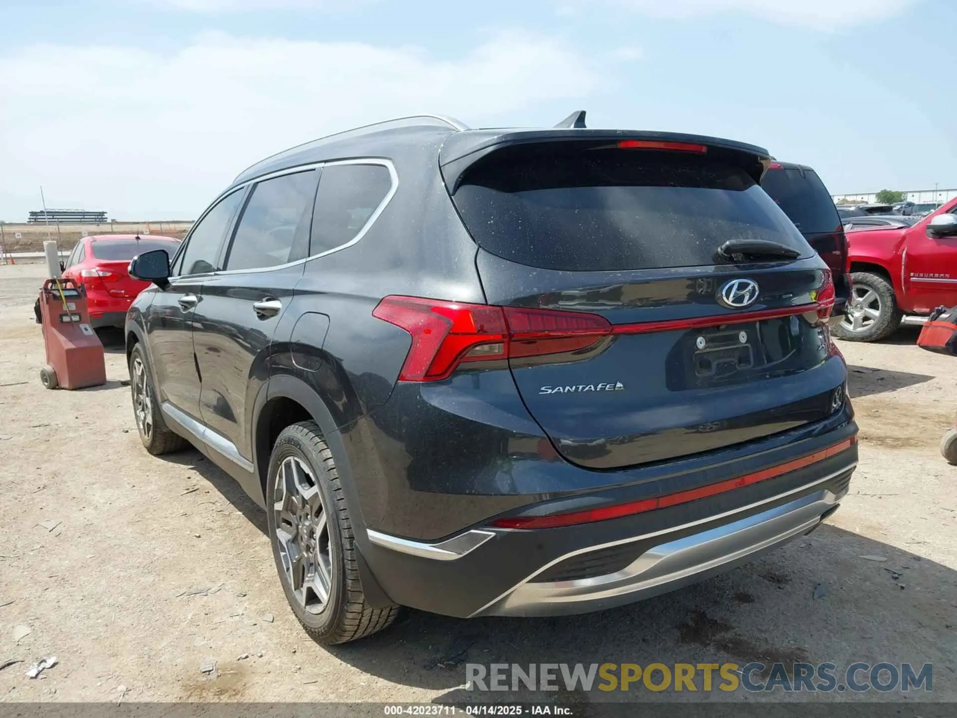 3 Photograph of a damaged car 5NMS44AL4MH328217 HYUNDAI SANTA FE 2021