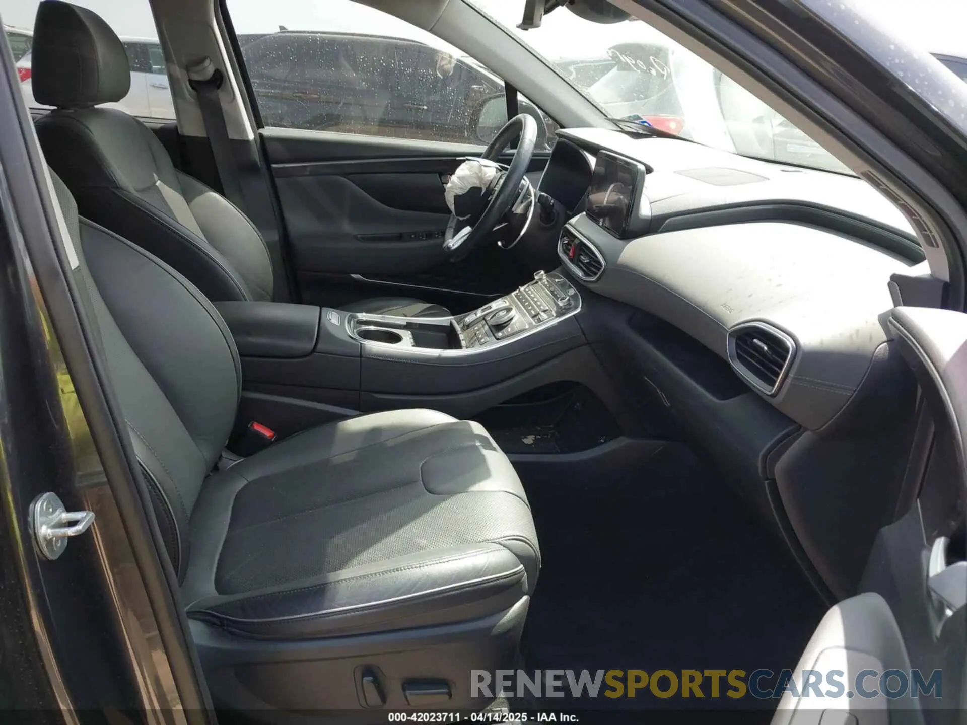 5 Photograph of a damaged car 5NMS44AL4MH328217 HYUNDAI SANTA FE 2021