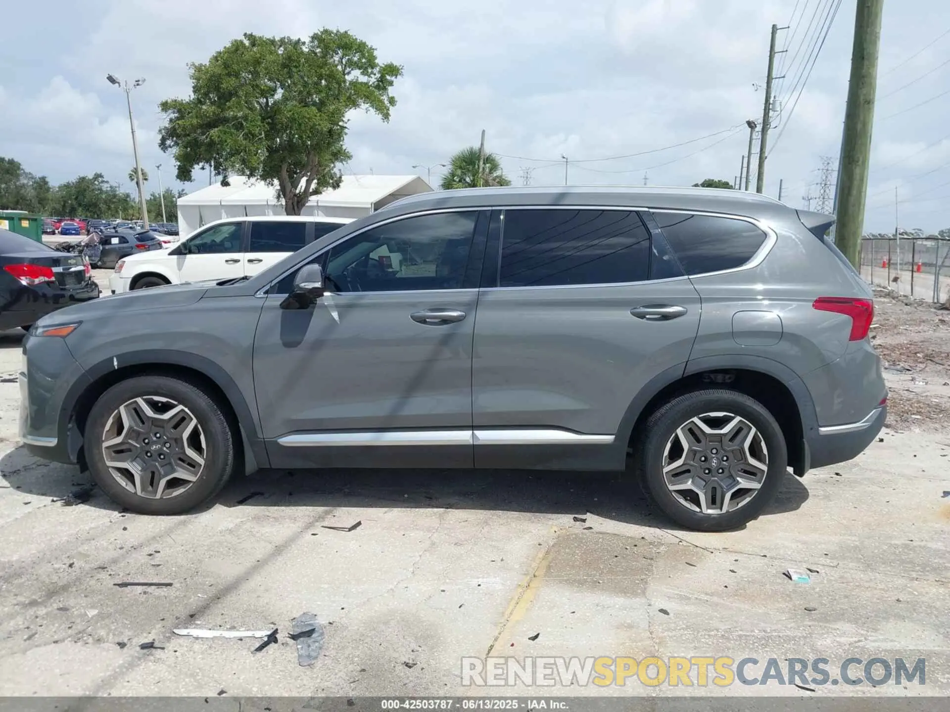 14 Photograph of a damaged car 5NMS44AL4MH335216 HYUNDAI SANTA FE 2021