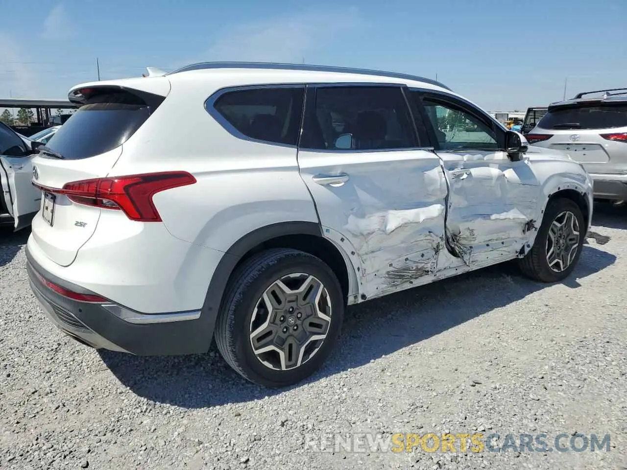 3 Photograph of a damaged car 5NMS44AL8MH315390 HYUNDAI SANTA FE 2021