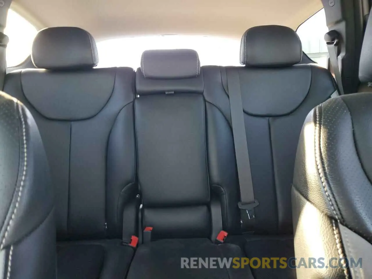 10 Фотография поврежденного автомобиля 5NMS64AJ0MH325968 HYUNDAI SANTA FE 2021