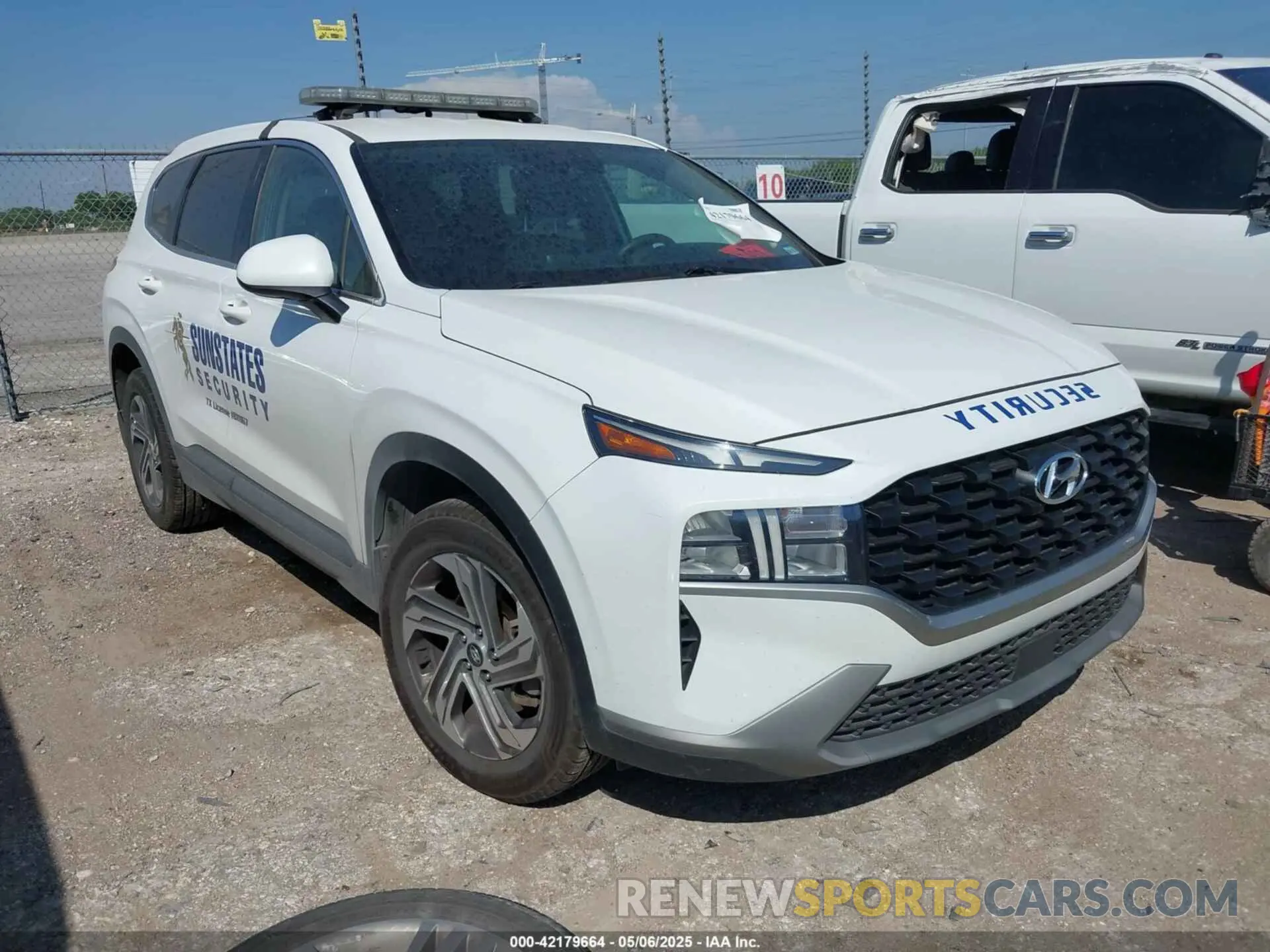 1 Фотография поврежденного автомобиля 5NMS14AJ1NH469674 HYUNDAI SANTA FE 2022