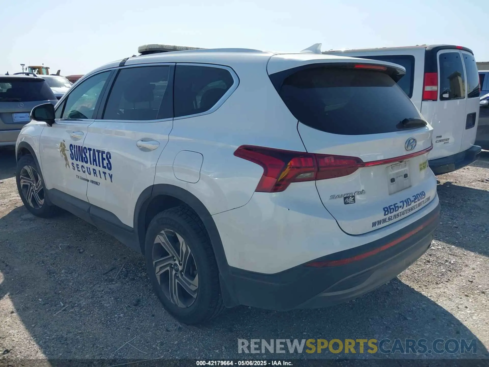 3 Фотография поврежденного автомобиля 5NMS14AJ1NH469674 HYUNDAI SANTA FE 2022