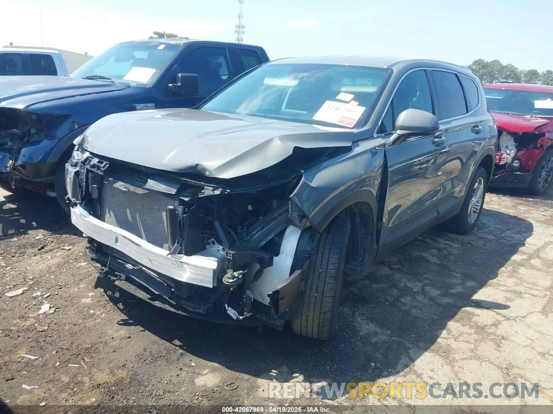 2 Photograph of a damaged car 5NMS14AJ5NH427881 HYUNDAI SANTA FE 2022