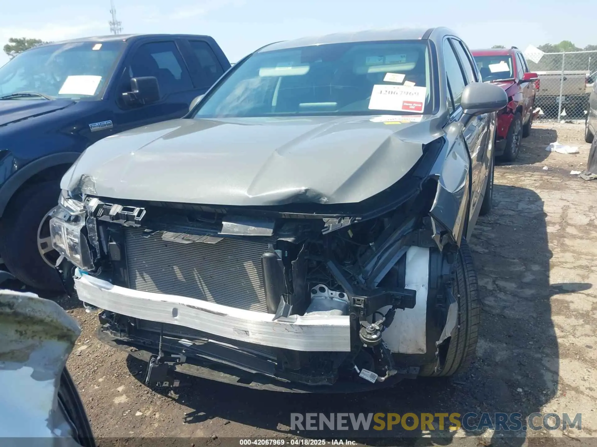 6 Photograph of a damaged car 5NMS14AJ5NH427881 HYUNDAI SANTA FE 2022