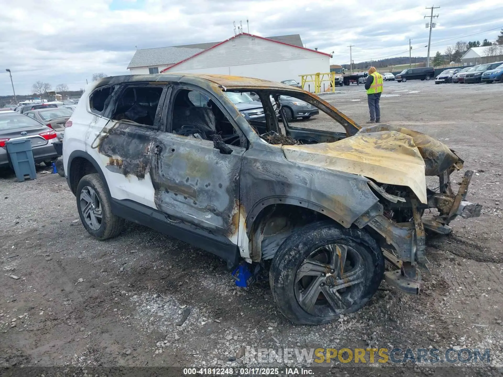 1 Photograph of a damaged car 5NMS1DAJ1NH417462 HYUNDAI SANTA FE 2022