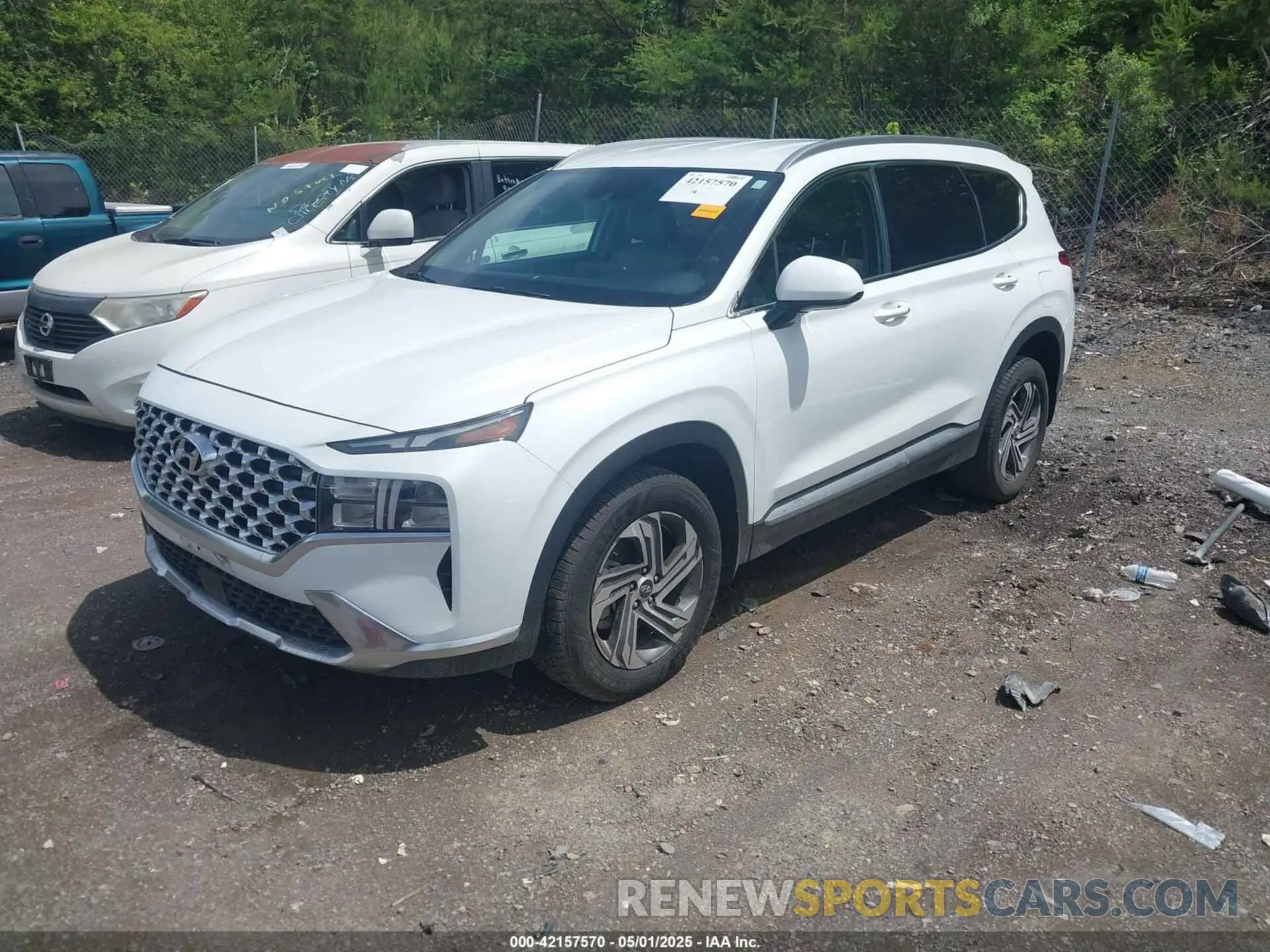 2 Photograph of a damaged car 5NMS24AJ6NH473913 HYUNDAI SANTA FE 2022