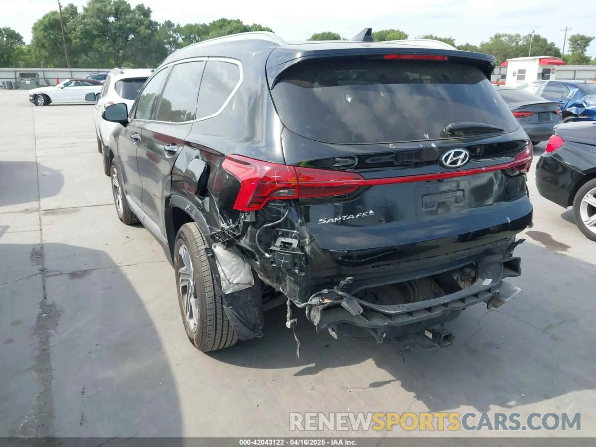 3 Фотография поврежденного автомобиля 5NMS24AJ7NH377241 HYUNDAI SANTA FE 2022