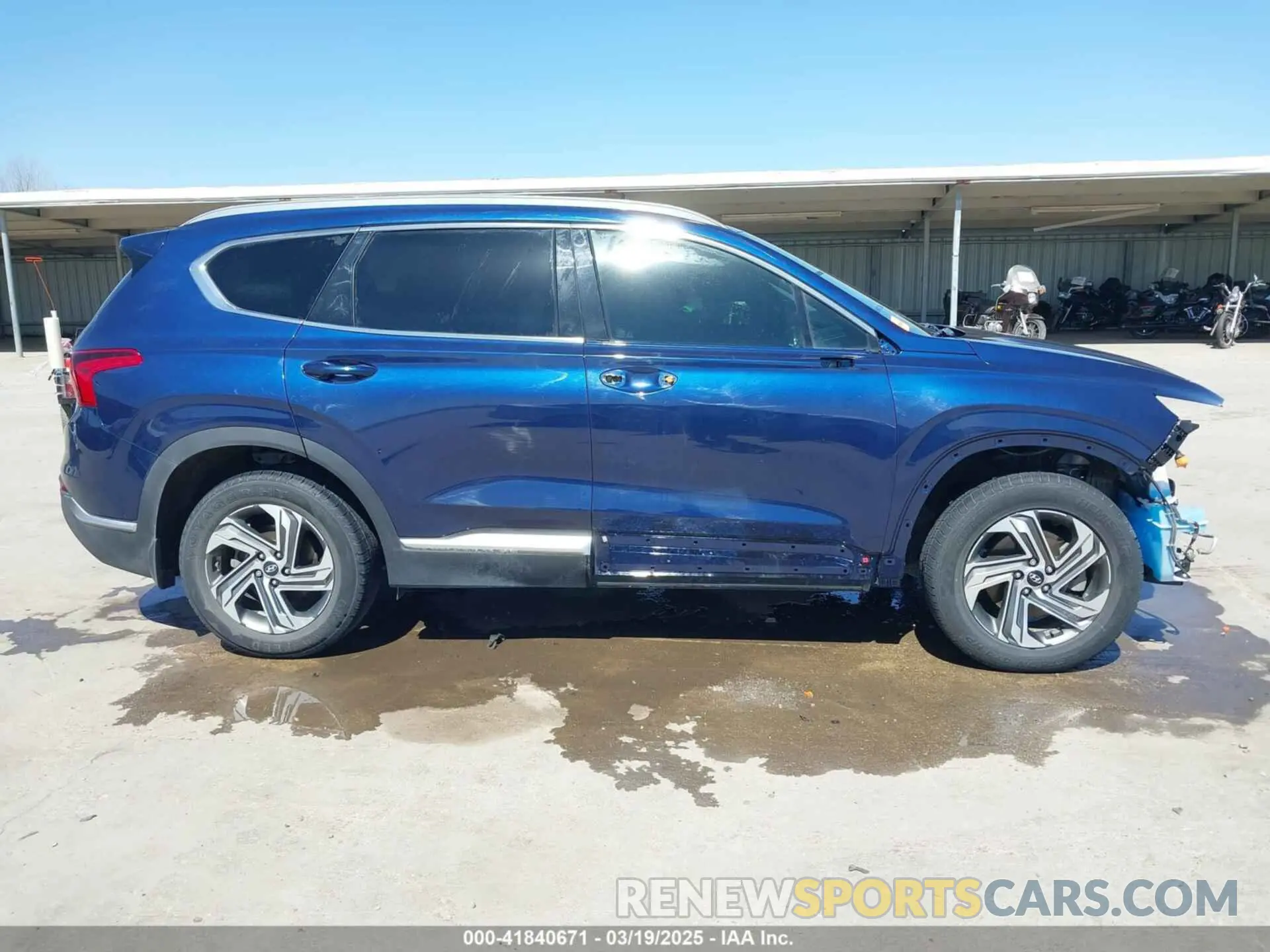 14 Photograph of a damaged car 5NMS24AJ8NH377572 HYUNDAI SANTA FE 2022