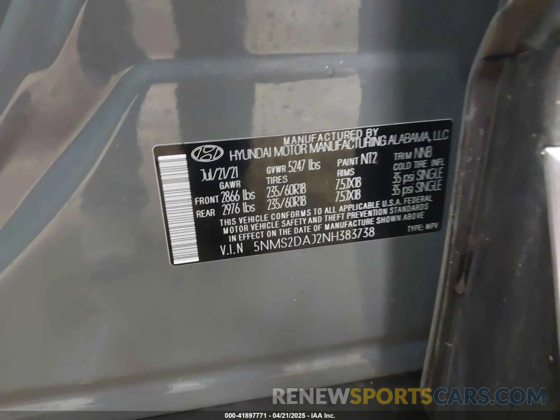 9 Photograph of a damaged car 5NMS2DAJ2NH383738 HYUNDAI SANTA FE 2022