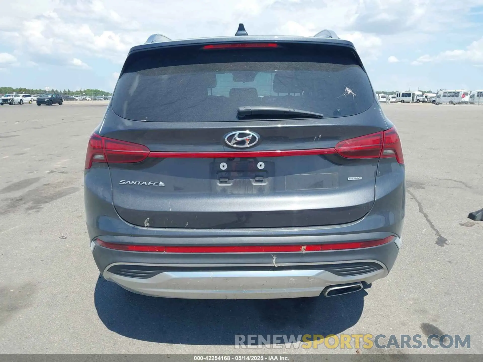 16 Photograph of a damaged car 5NMS2DAJ2NH388129 HYUNDAI SANTA FE 2022