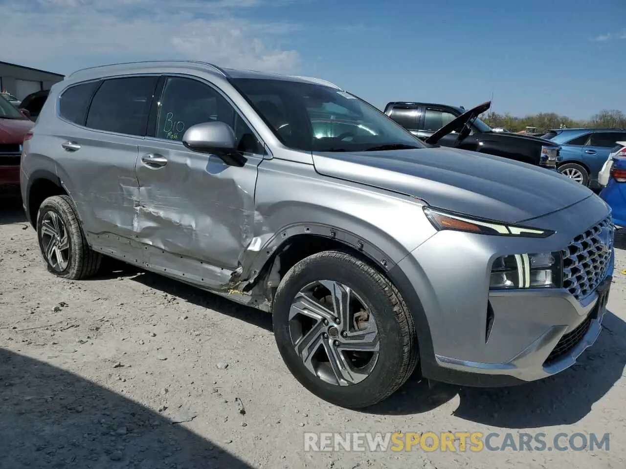 4 Photograph of a damaged car 5NMS2DAJ3NH466224 HYUNDAI SANTA FE 2022