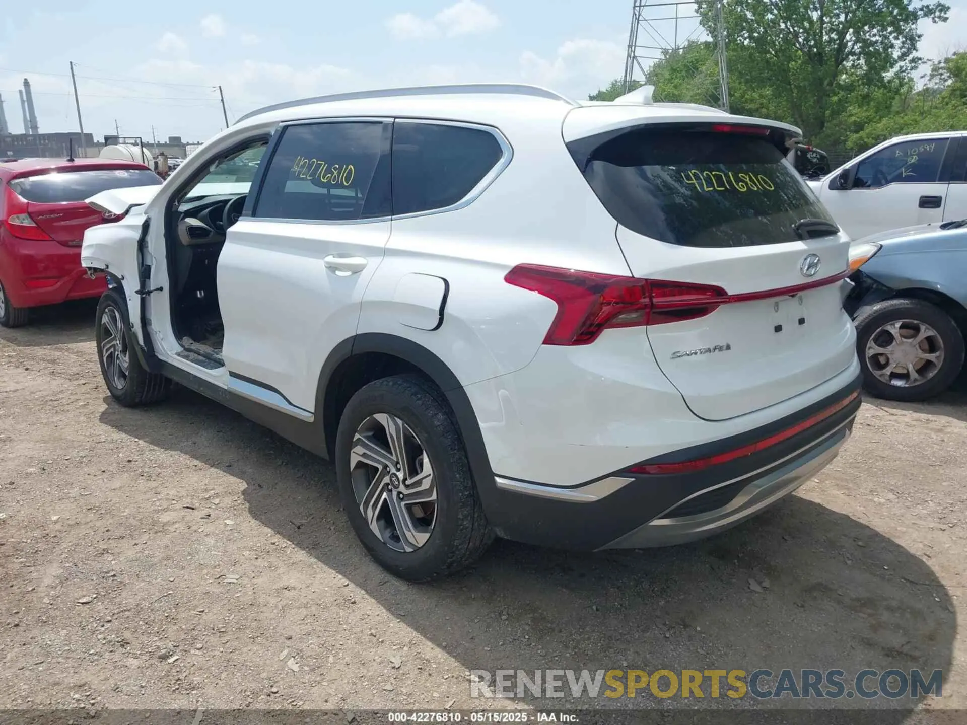 3 Photograph of a damaged car 5NMS2DAJXNH468620 HYUNDAI SANTA FE 2022
