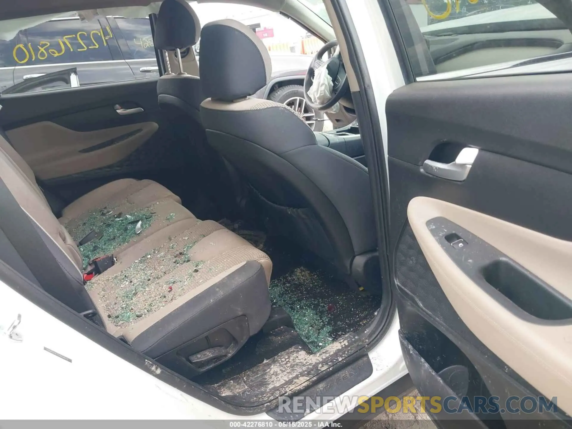 8 Photograph of a damaged car 5NMS2DAJXNH468620 HYUNDAI SANTA FE 2022