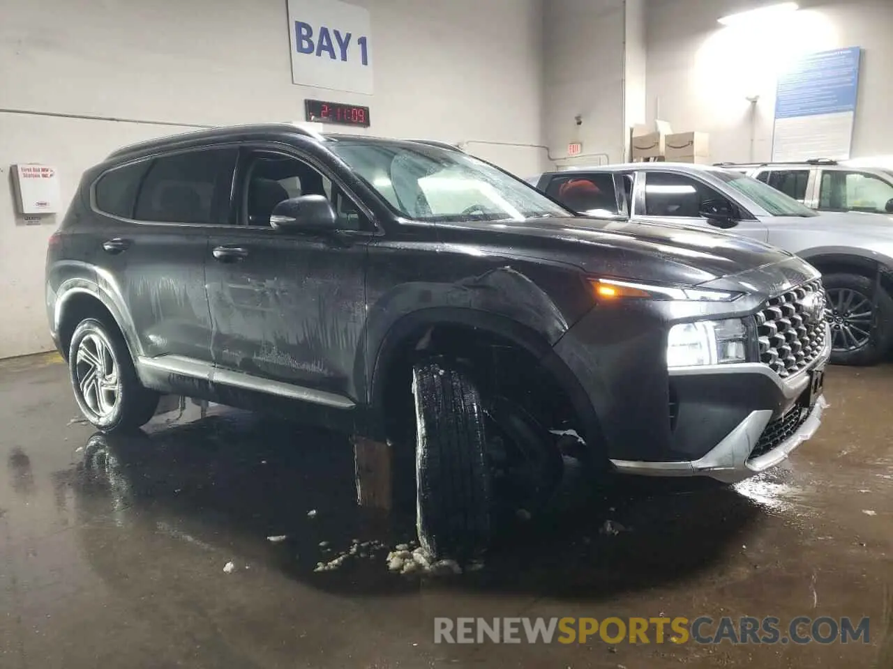 4 Photograph of a damaged car 5NMS3DAJ6NH406614 HYUNDAI SANTA FE 2022