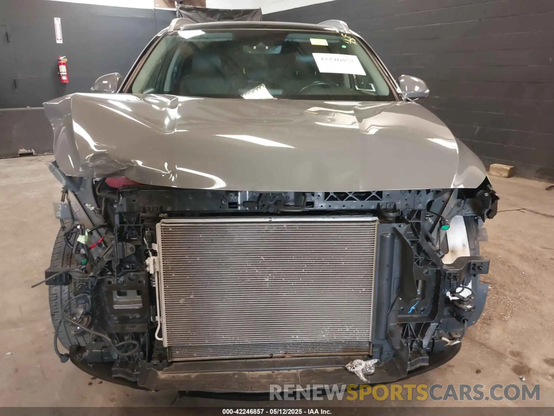 12 Photograph of a damaged car 5NMS3DAJXNH475578 HYUNDAI SANTA FE 2022