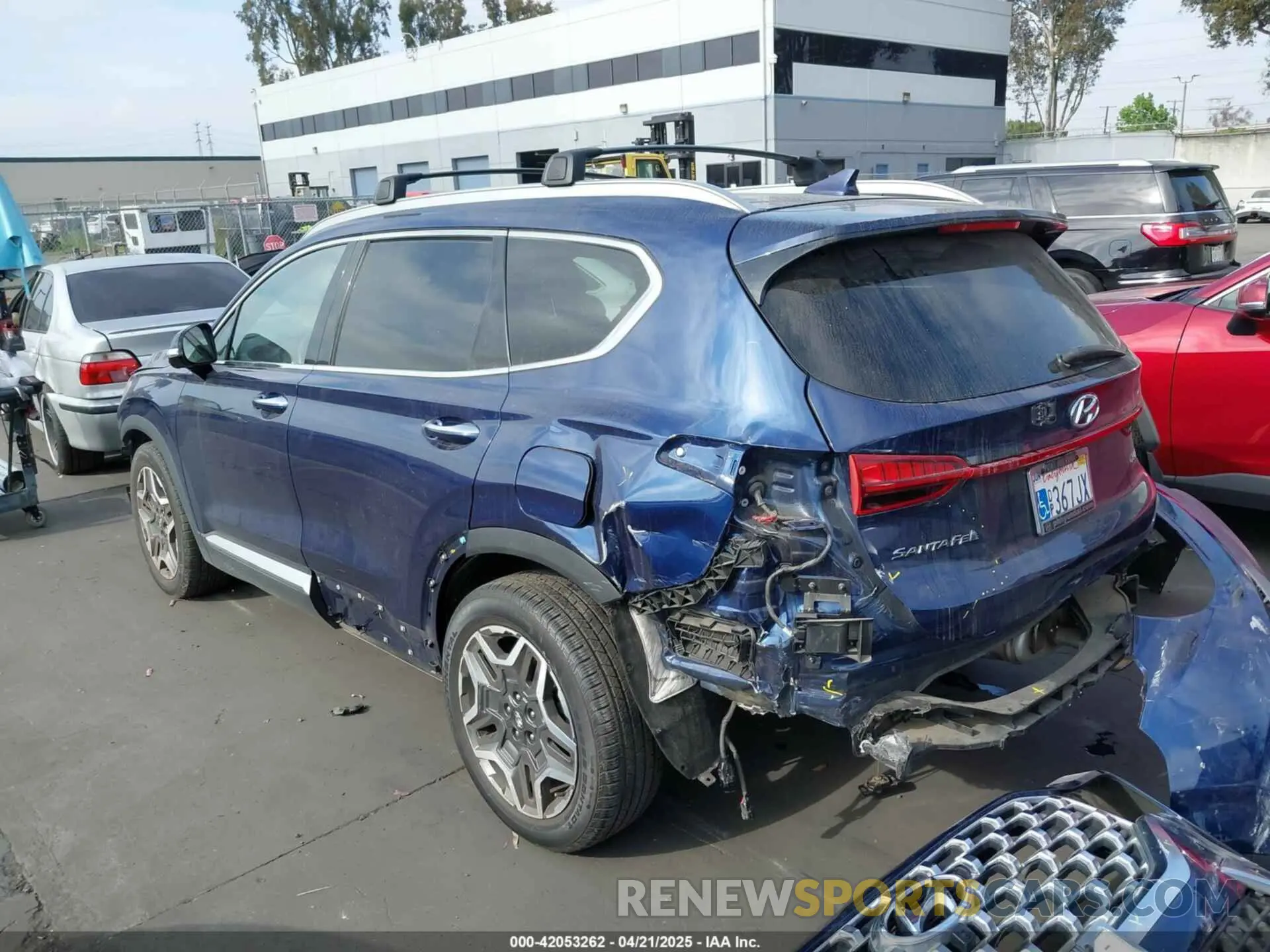 3 Photograph of a damaged car 5NMS44AL4NH453428 HYUNDAI SANTA FE 2022