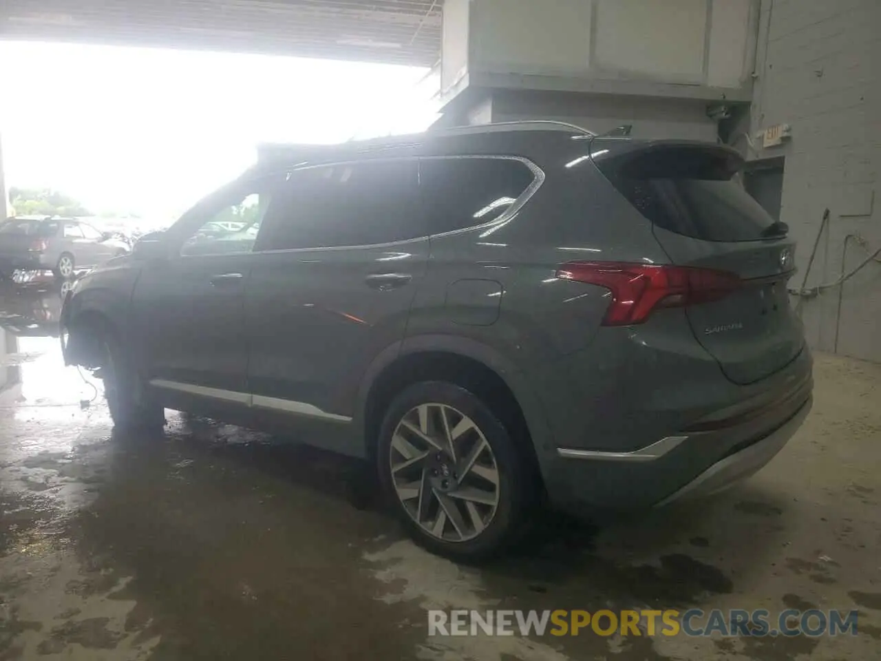 2 Photograph of a damaged car 5NMS5DAL4NH394233 HYUNDAI SANTA FE 2022