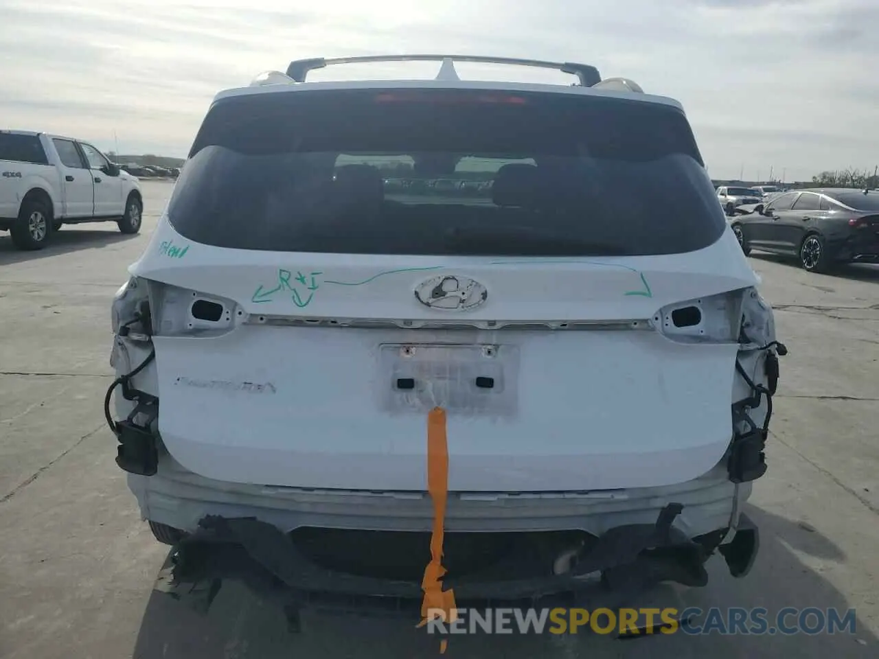6 Фотография поврежденного автомобиля 5NMS64AJ2NH382917 HYUNDAI SANTA FE 2022