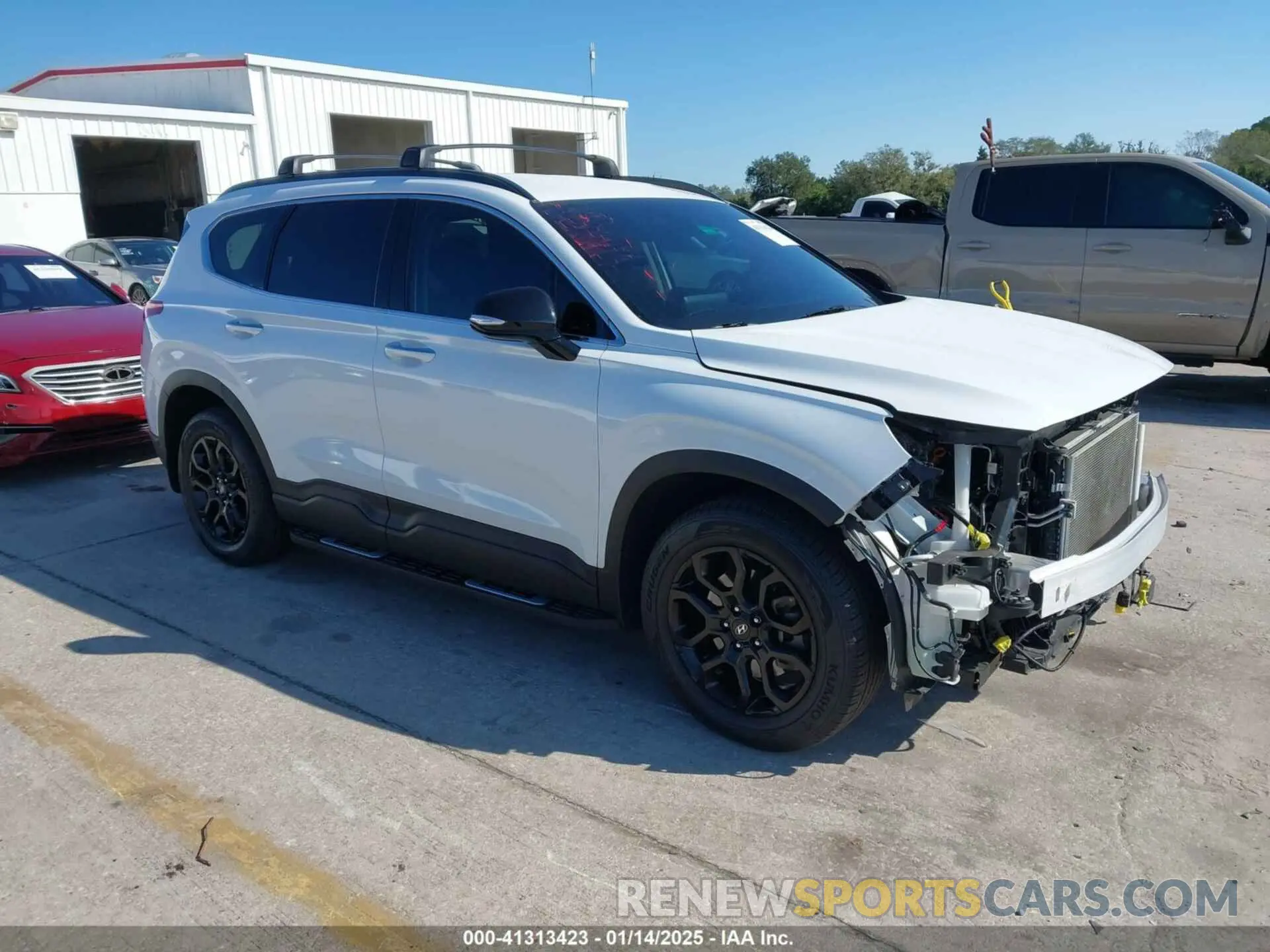 1 Photograph of a damaged car 5NMS64AJ5NH477052 HYUNDAI SANTA FE 2022