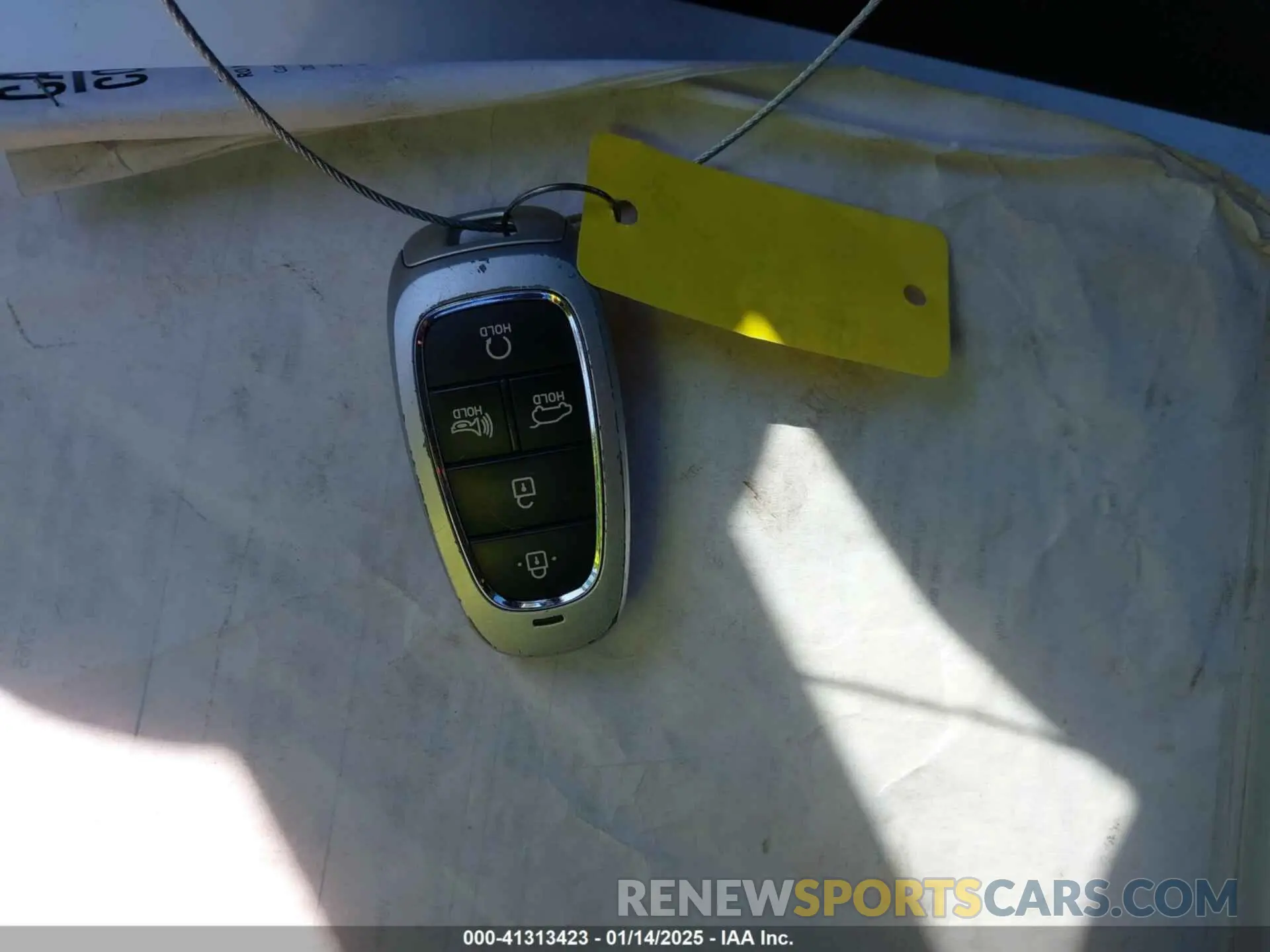 11 Photograph of a damaged car 5NMS64AJ5NH477052 HYUNDAI SANTA FE 2022