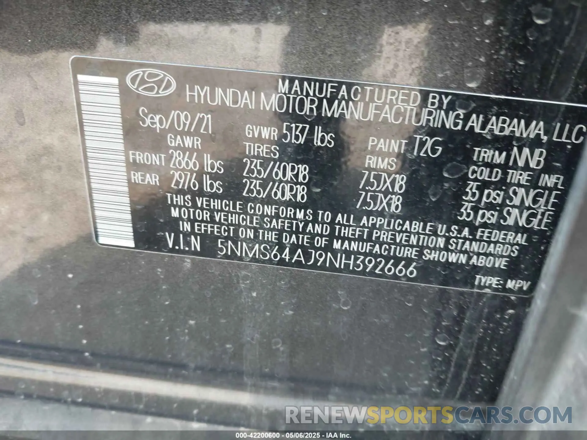9 Photograph of a damaged car 5NMS64AJ9NH392666 HYUNDAI SANTA FE 2022