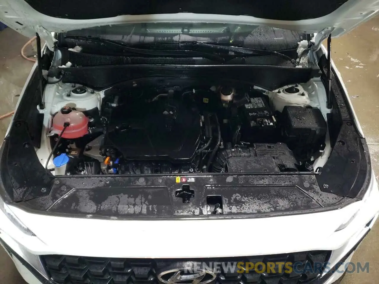 11 Photograph of a damaged car 5NMS6DAJ4NH404478 HYUNDAI SANTA FE 2022
