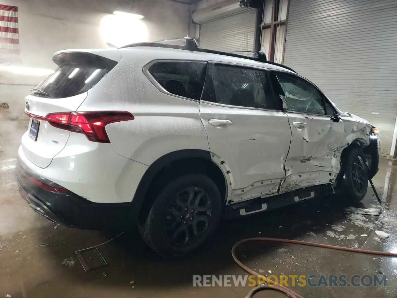 3 Photograph of a damaged car 5NMS6DAJ4NH404478 HYUNDAI SANTA FE 2022