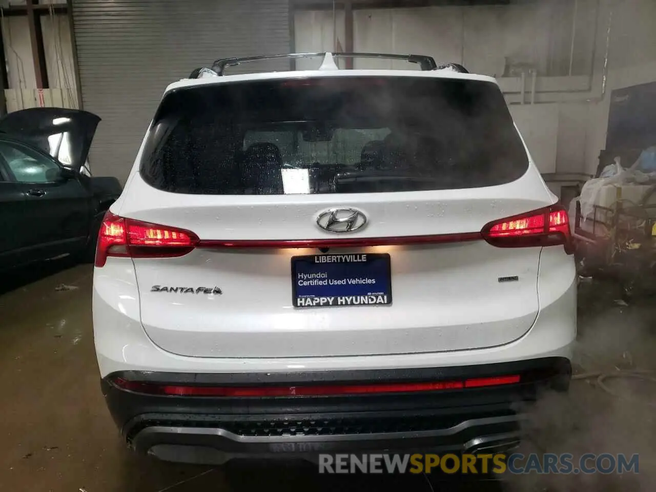 6 Photograph of a damaged car 5NMS6DAJ4NH404478 HYUNDAI SANTA FE 2022