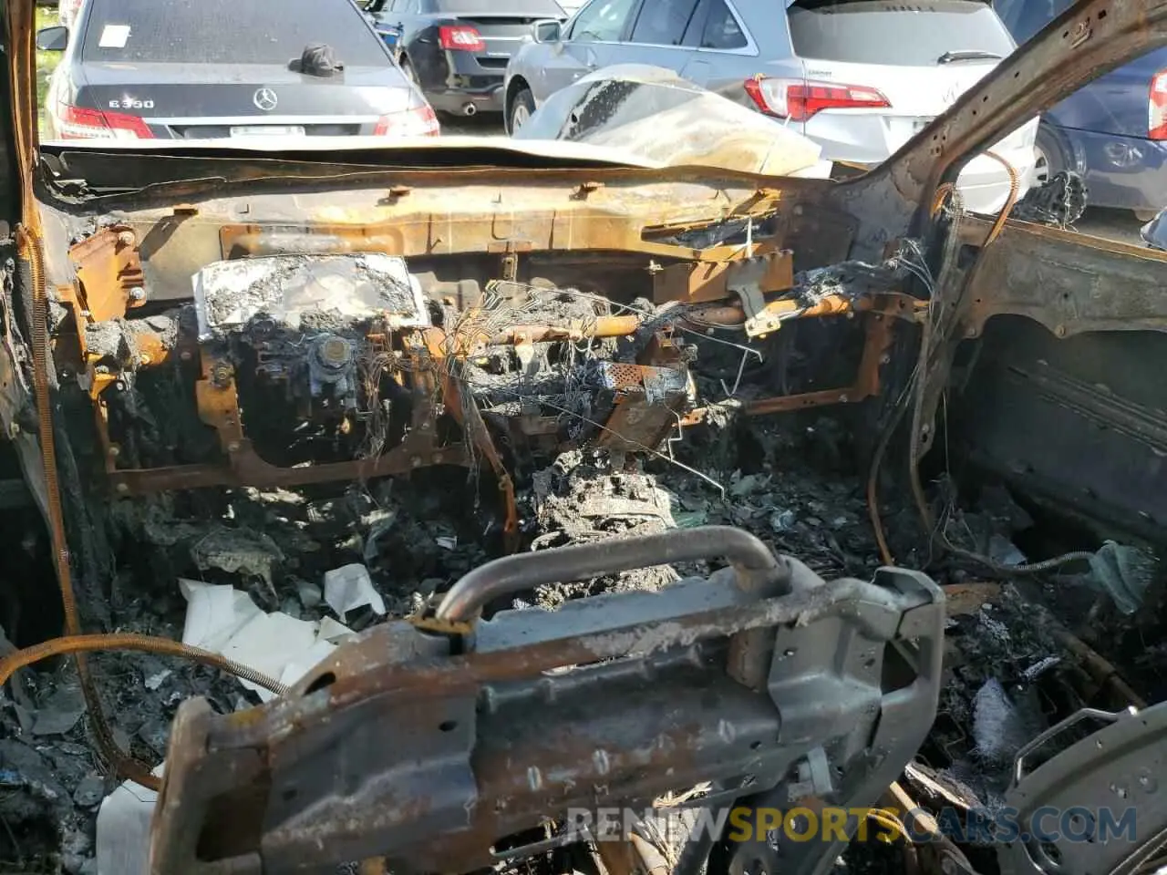 8 Фотография поврежденного автомобиля 5NMS6DAJ6NH423890 HYUNDAI SANTA FE 2022