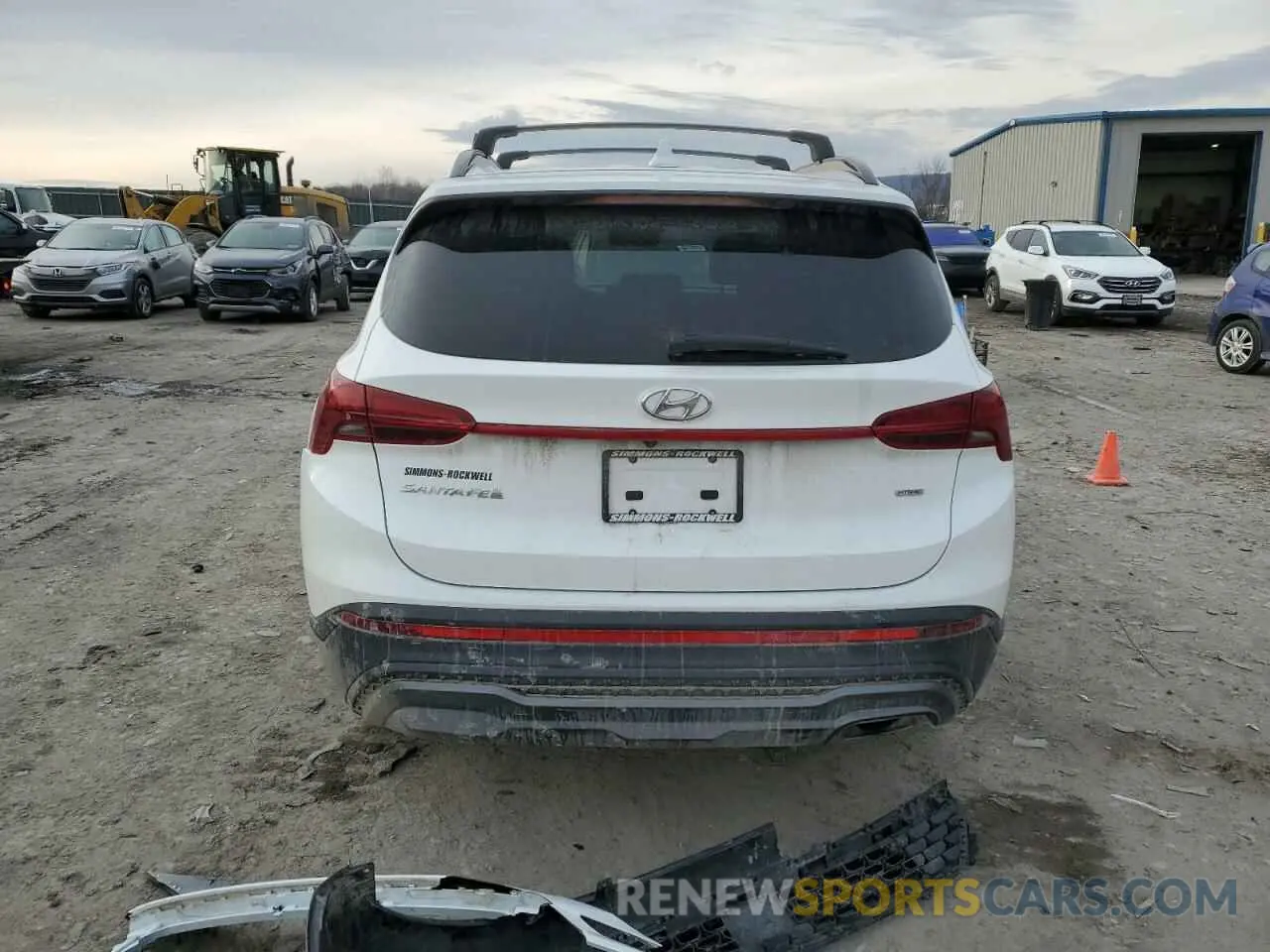 6 Photograph of a damaged car 5NMS6DAJ9NH385281 HYUNDAI SANTA FE 2022