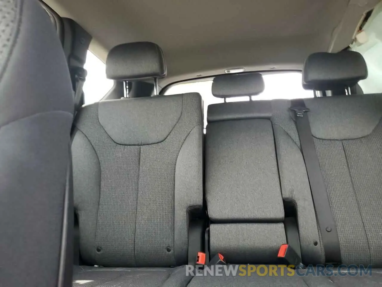 10 Photograph of a damaged car 5NMS14AJ7PH576232 HYUNDAI SANTA FE 2023