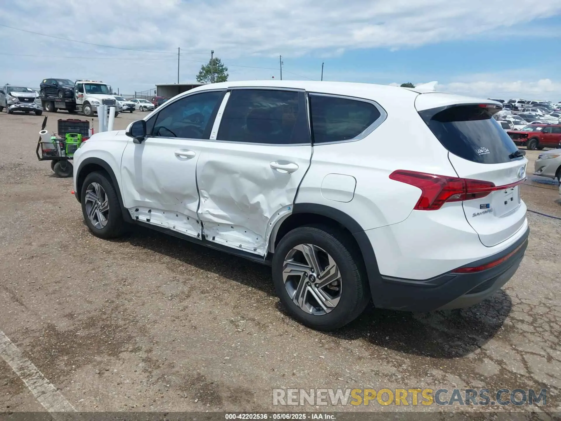 3 Фотография поврежденного автомобиля 5NMS14AJ9PH630176 HYUNDAI SANTA FE 2023