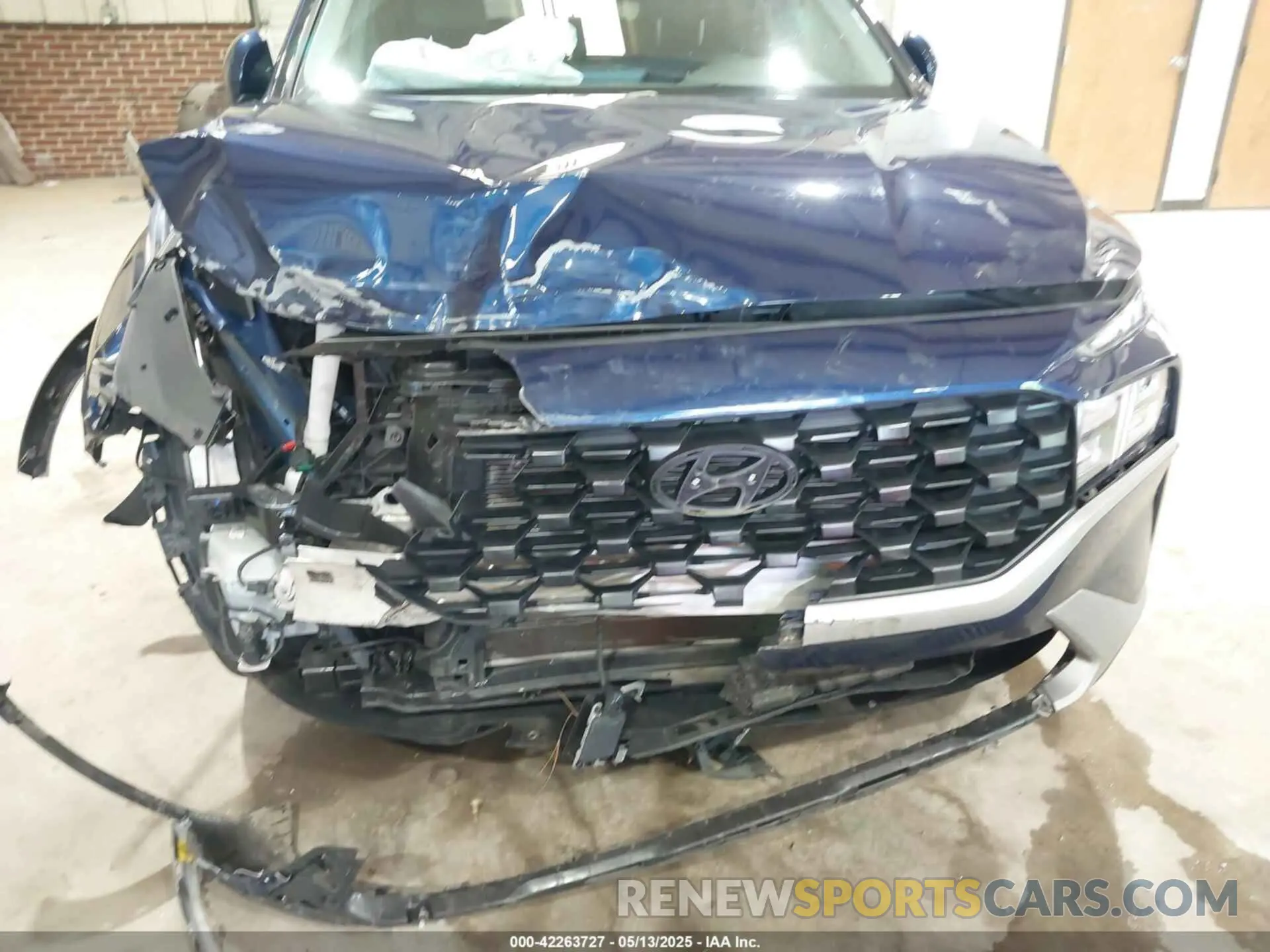 6 Photograph of a damaged car 5NMS1DAJ3PH592136 HYUNDAI SANTA FE 2023