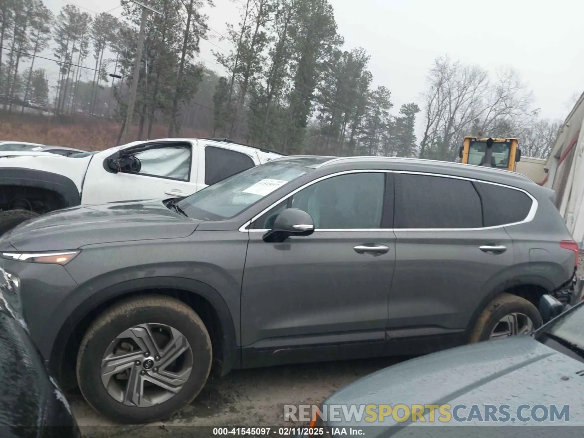 15 Photograph of a damaged car 5NMS24AJ0PH553937 HYUNDAI SANTA FE 2023