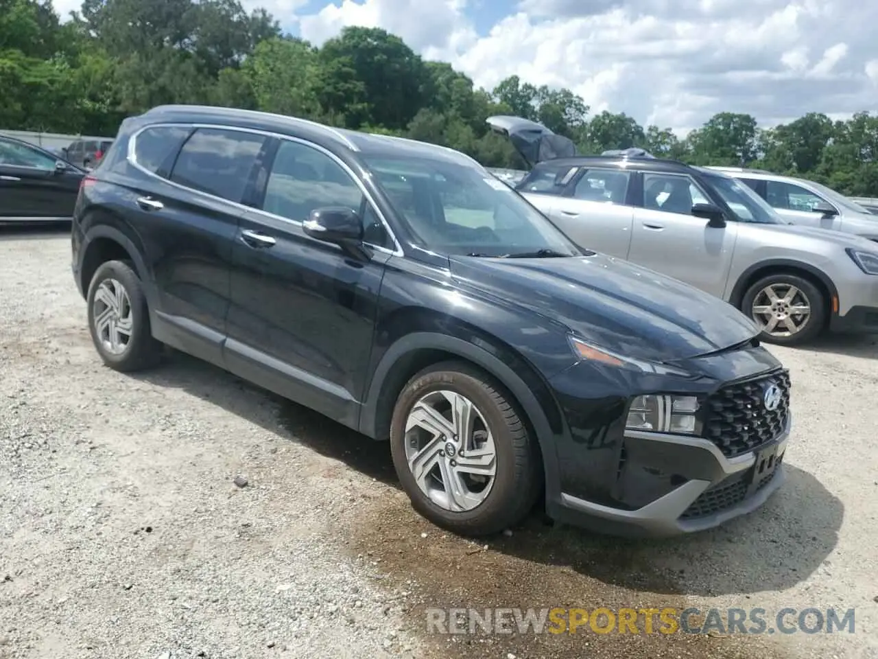 4 Photograph of a damaged car 5NMS24AJ1PH527251 HYUNDAI SANTA FE 2023
