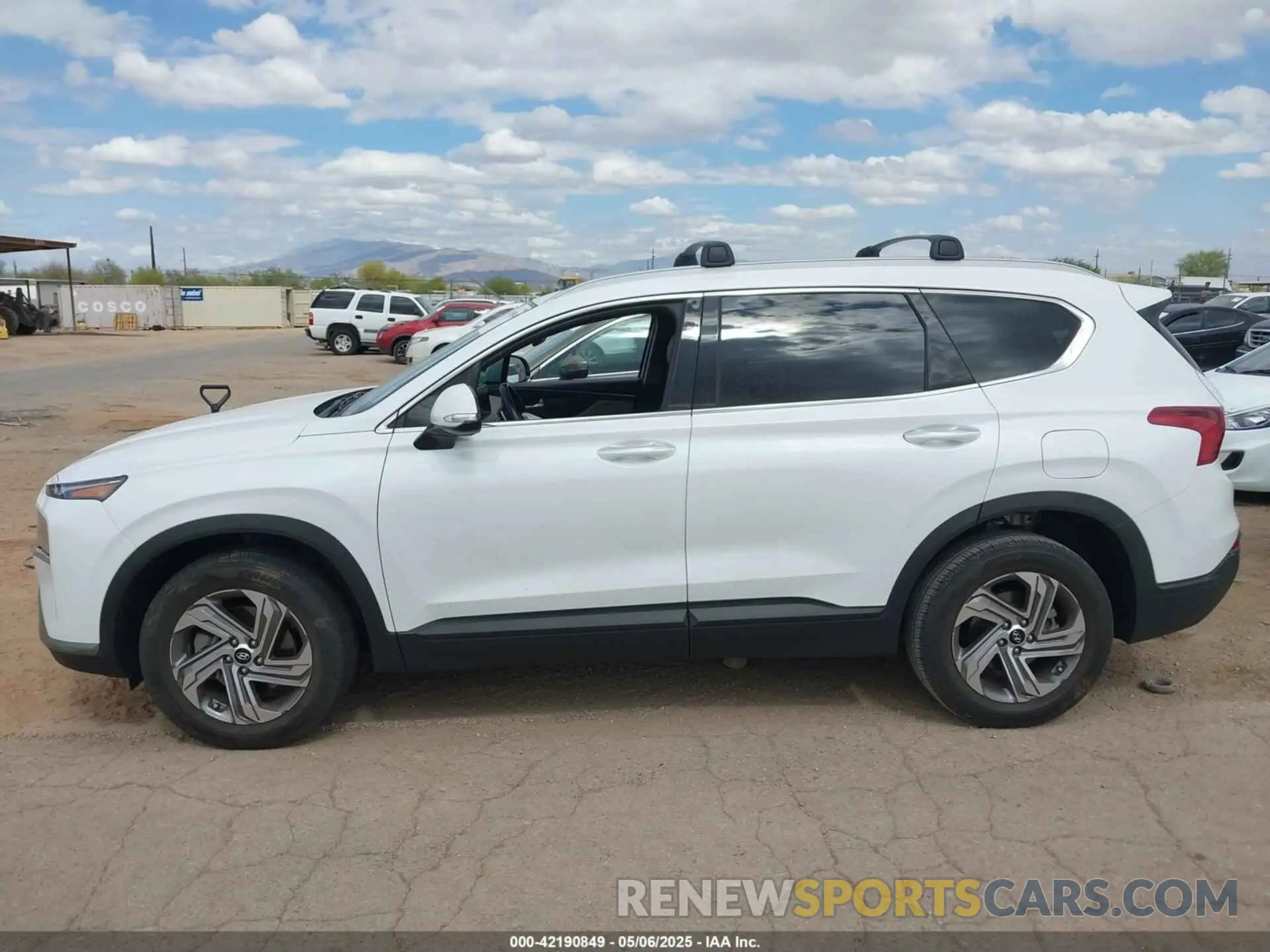 13 Photograph of a damaged car 5NMS24AJ3PH482782 HYUNDAI SANTA FE 2023
