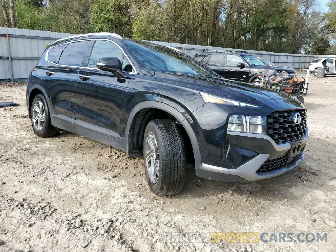 4 Фотография поврежденного автомобиля 5NMS24AJ4PH545565 HYUNDAI SANTA FE 2023