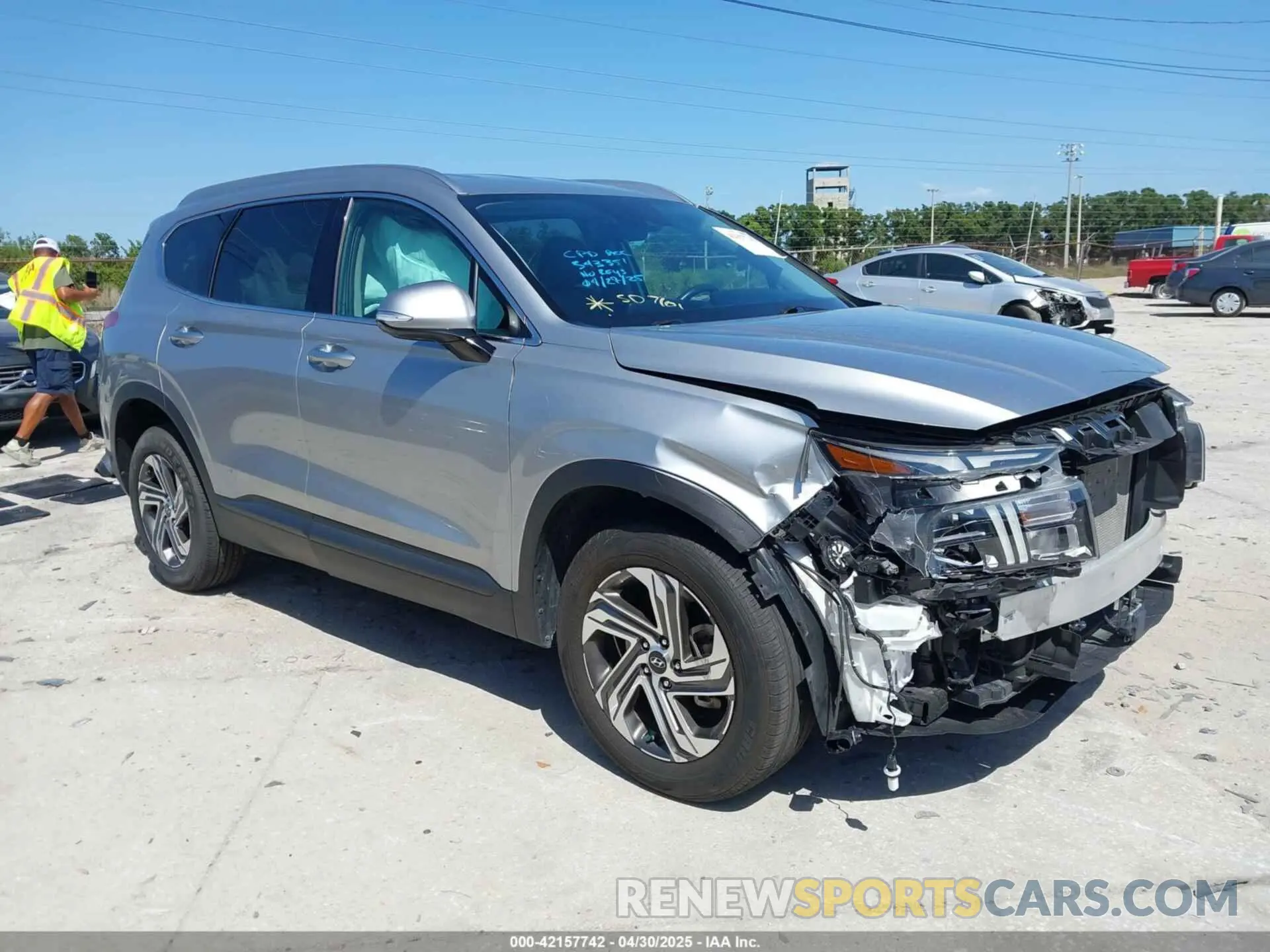 1 Photograph of a damaged car 5NMS24AJ4PH545629 HYUNDAI SANTA FE 2023