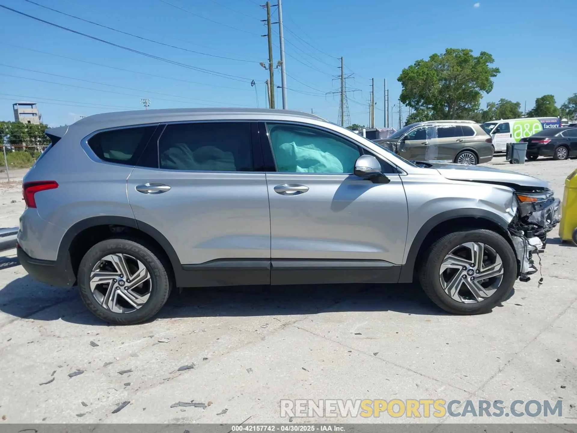 14 Photograph of a damaged car 5NMS24AJ4PH545629 HYUNDAI SANTA FE 2023
