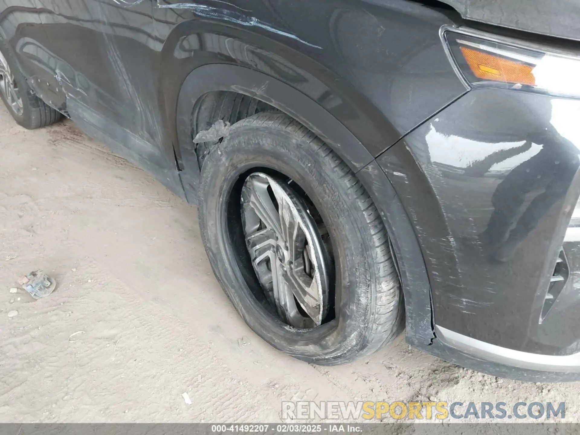 6 Фотография поврежденного автомобиля 5NMS24AJ7PH564076 HYUNDAI SANTA FE 2023