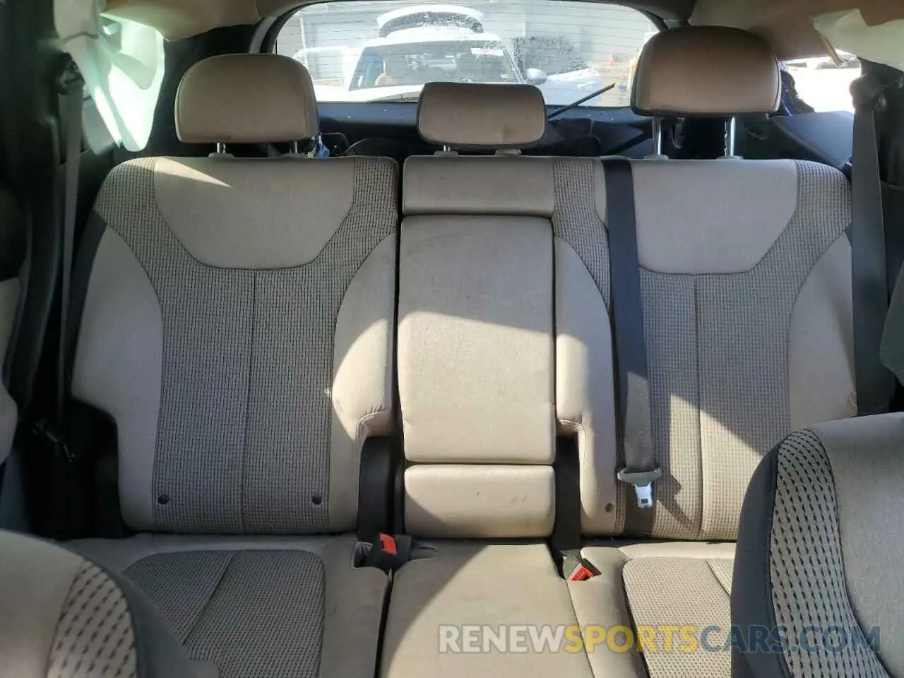 10 Фотография поврежденного автомобиля 5NMS24AJ8PH522256 HYUNDAI SANTA FE 2023
