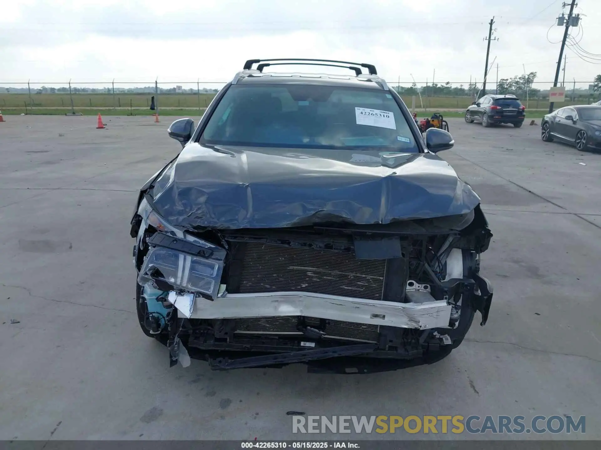 12 Photograph of a damaged car 5NMS24AJ8PH630389 HYUNDAI SANTA FE 2023