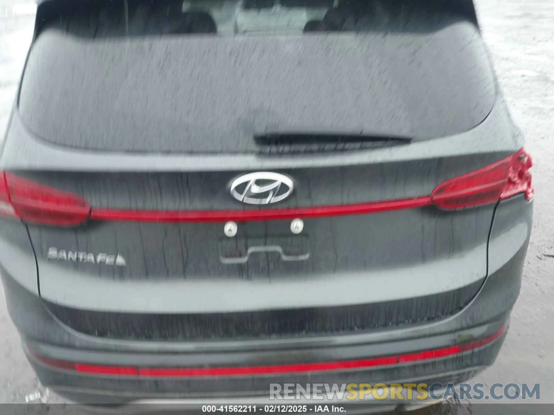 16 Photograph of a damaged car 5NMS24AJ9PH545870 HYUNDAI SANTA FE 2023