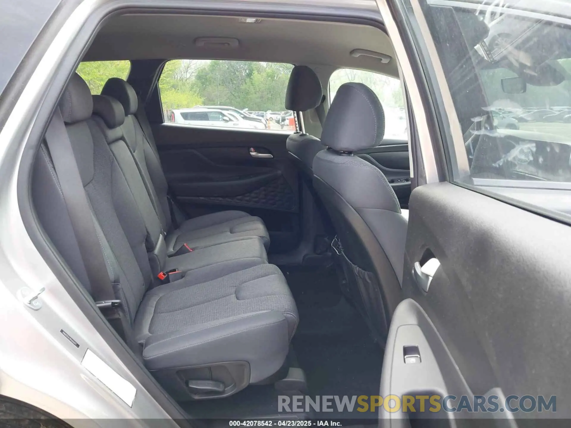 8 Фотография поврежденного автомобиля 5NMS2DAJ1PH636471 HYUNDAI SANTA FE 2023