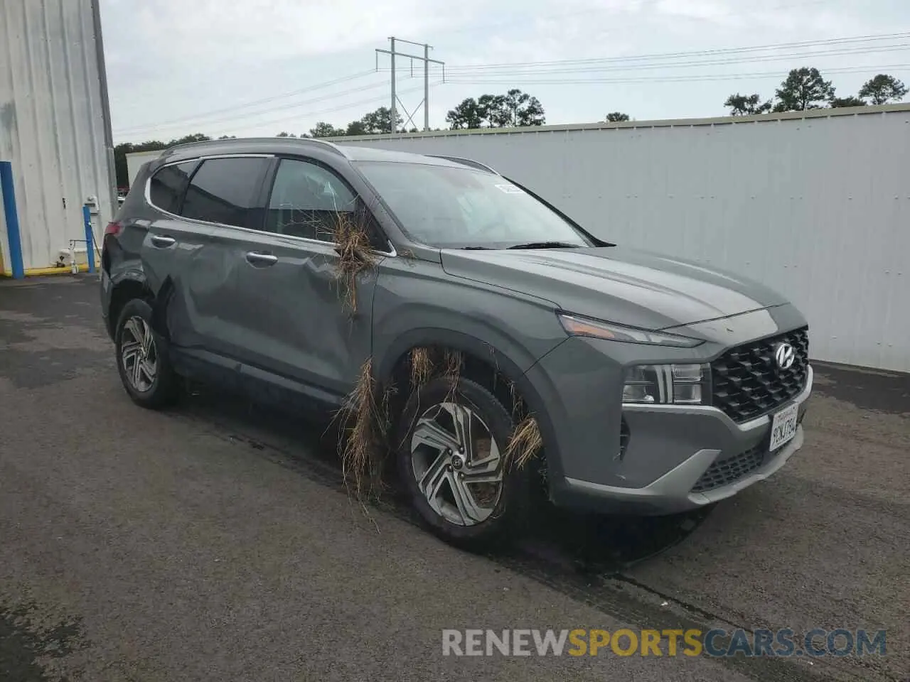 4 Photograph of a damaged car 5NMS2DAJ3PH515005 HYUNDAI SANTA FE 2023