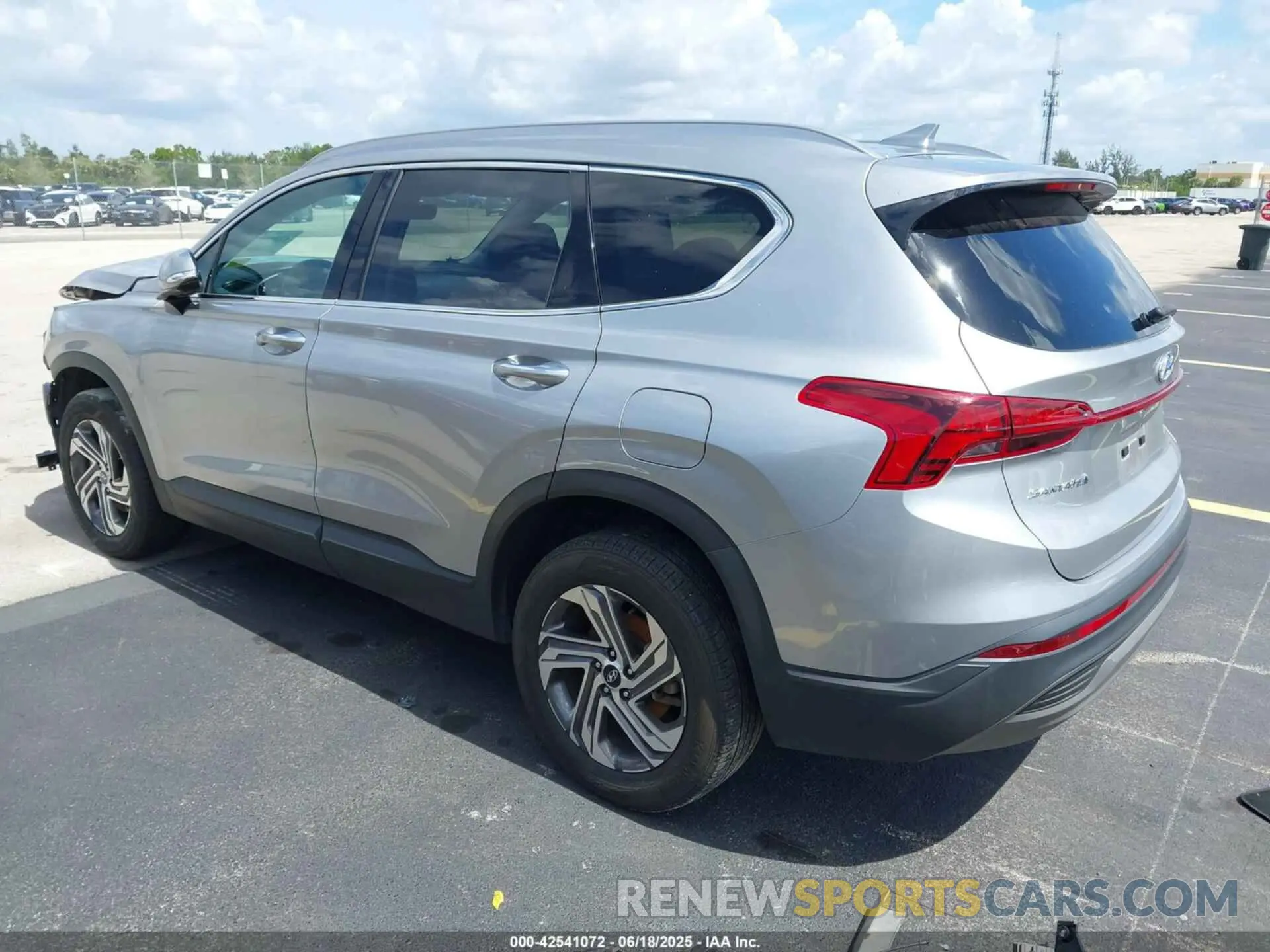 3 Photograph of a damaged car 5NMS2DAJ3PH585832 HYUNDAI SANTA FE 2023